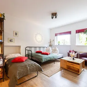  Apartment Perfekt Fuer Gruppen, Familien & Geschaeftsreisende - Naehe Bamberg & Erlangen