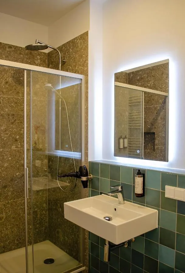 Apartment Homely Stay Studio 8 - Relaxed Self-Check-In Room In Munich